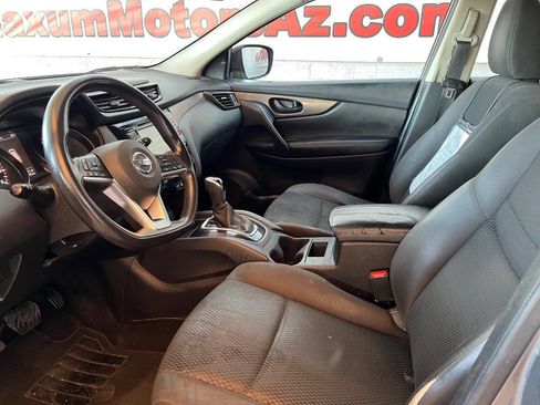 Used 2019 Nissan Rogue Sport S w/ Appearance Package image 7