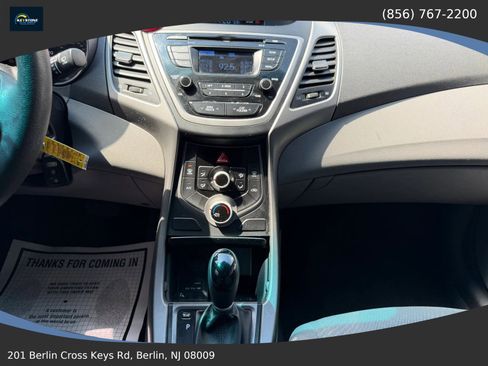 Used 2016 Hyundai Elantra SE FWD image 21