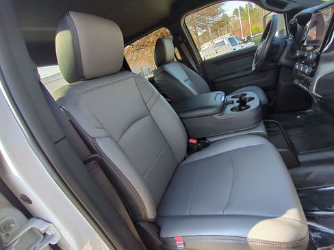 New 2026 RAM 5500 Tradesman w/ Chrome Appearance Group image 38