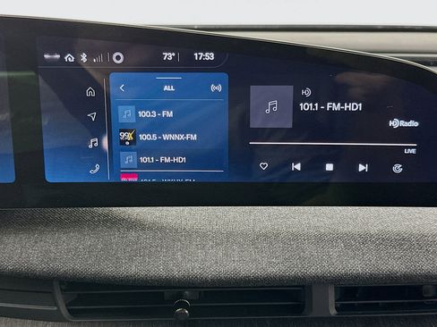 Used 2024 Lucid Air Touring AWD/4WD image 19