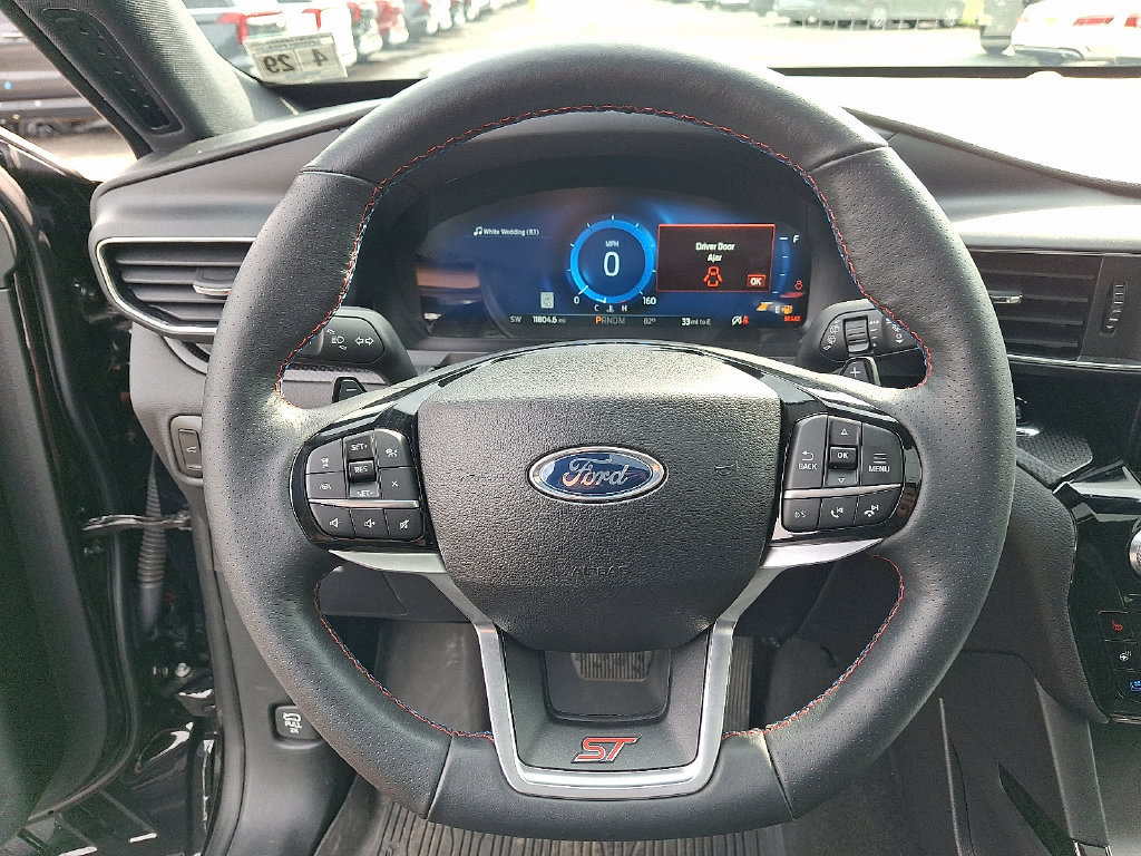 Used 2024 Ford Explorer ST w/ Equipment Group 401A AWD/4WD image 21