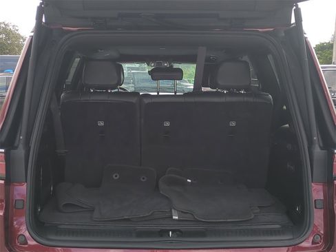 Used 2022 Jeep Wagoneer Series III w/ Premium Group I image 14