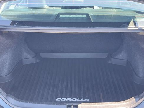 Used 2016 Toyota Corolla S FWD image 17
