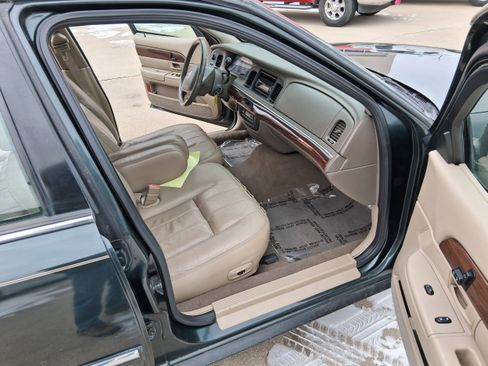 Used 2003 Mercury Grand Marquis LS image 19