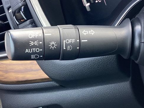 Used 2020 Honda CR-V Touring image 27