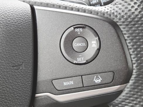 Used 2023 Honda Passport EX-L image 8