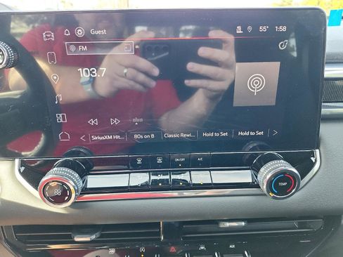 New 2026 GMC Canyon Elevation image 11