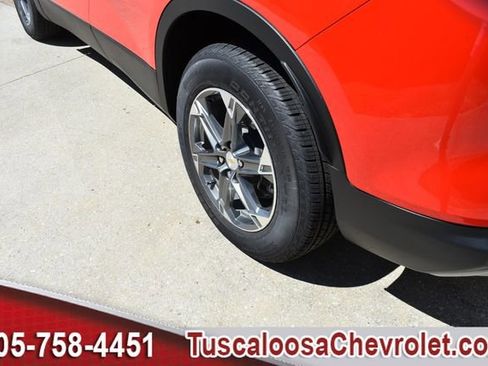 Used 2024 Chevrolet Blazer LT FWD image 15