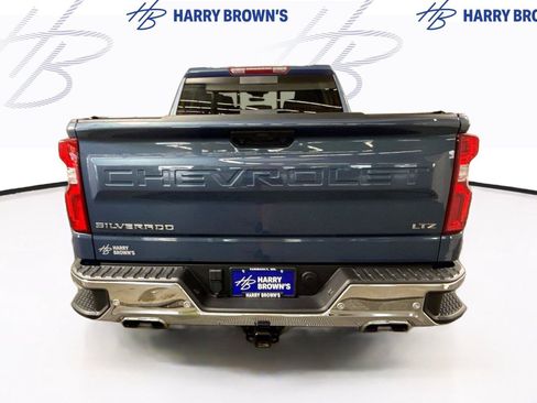 Used 2024 Chevrolet Silverado 1500 LTZ AWD/4WD image 30