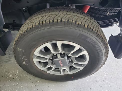 New 2026 GMC Sierra 2500 SLE w/ SLE Value Package; image 32