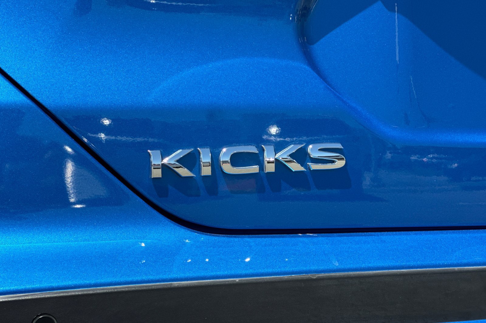 Used 2021 Nissan Kicks SV FWD image 27