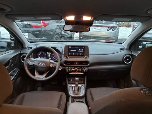 Used 2023 Hyundai Kona SEL image 17
