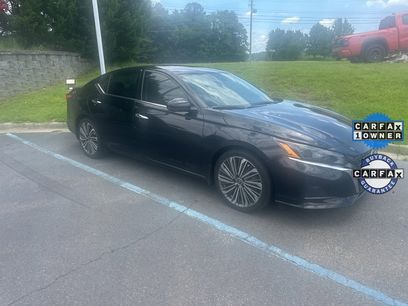 Certified 2025 Nissan Altima 2.5 SL
