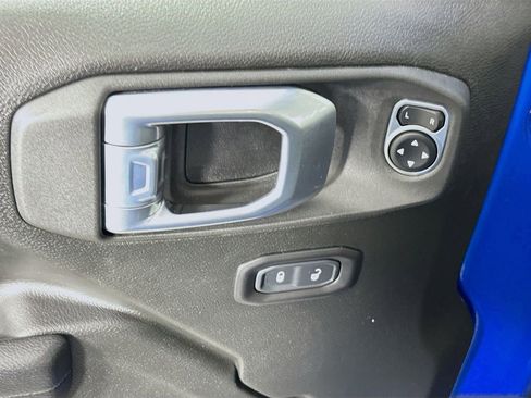 Used 2021 Jeep Wrangler Unlimited Sport AWD/4WD image 22