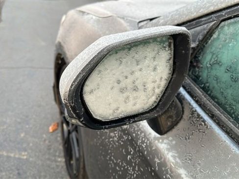 Used 2025 Toyota Camry SE image 35