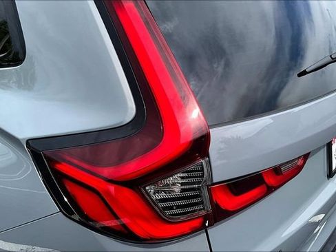Used 2026 Honda CR-V Sport Touring image 23