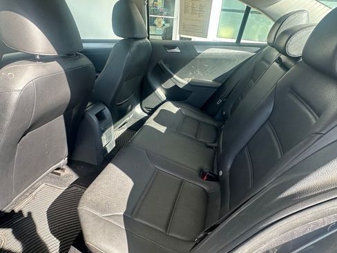Used 2015 Volkswagen Jetta SE FWD image 7