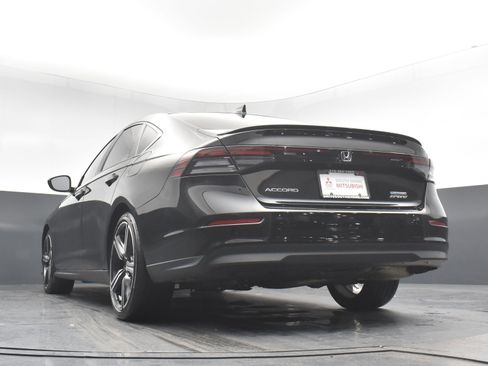 Used 2024 Honda Accord Sport image 21