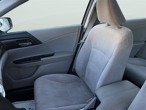 Used 2014 Honda Accord EX image 12