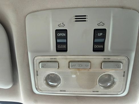Used 2015 Toyota Corolla S FWD image 48