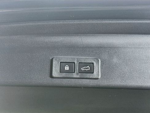 Used 2023 Subaru Ascent Limited w/ Technology Package AWD/4WD image 31