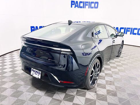 Used 2024 Toyota Prius Prime Premium image 9