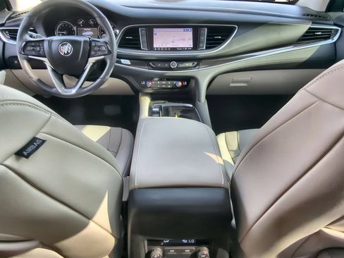 Used 2024 Buick Enclave Essence w/ Experience Buick Package FWD image 21