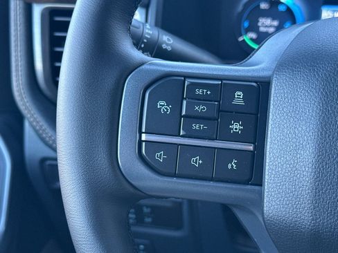 New 2025 Ford F150 Lightning Lariat image 27