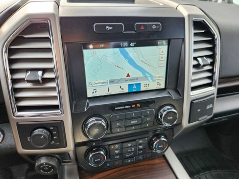 Used 2016 Ford F150 Lariat w/ Equipment Group 501A Mid image 31