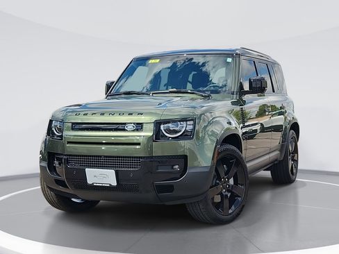 Used 2026 Land Rover Defender 110 S AWD/4WD image 1