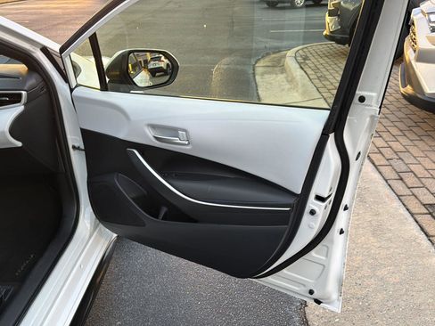 Certified 2021 Toyota Corolla SE image 12