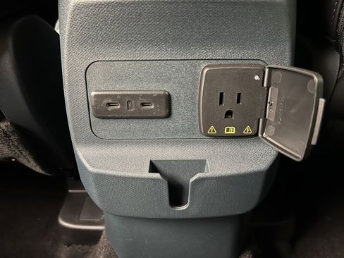 New 2025 Ford Maverick Lobo image 31