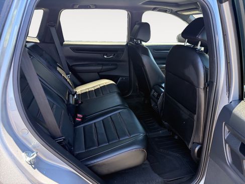 Used 2025 Honda CR-V Sport-L image 18