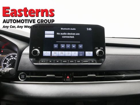 Used 2024 Mitsubishi Outlander SE image 12