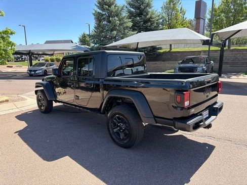Used 2023 Jeep Gladiator Sport w/ Trailer Tow Package AWD/4WD image 7