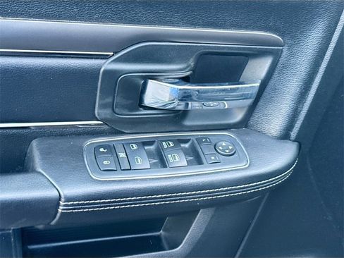 Used 2017 RAM 1500 Sport image 19