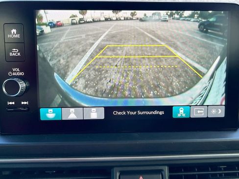 Used 2024 Honda Pilot EX-L image 14