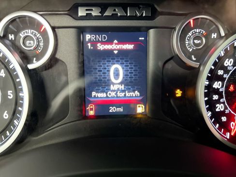 Used 2026 RAM 2500 Tradesman AWD/4WD image 13