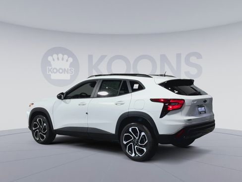 New 2026 Chevrolet Trax RS w/ Driver Confidence Package FWD image 8
