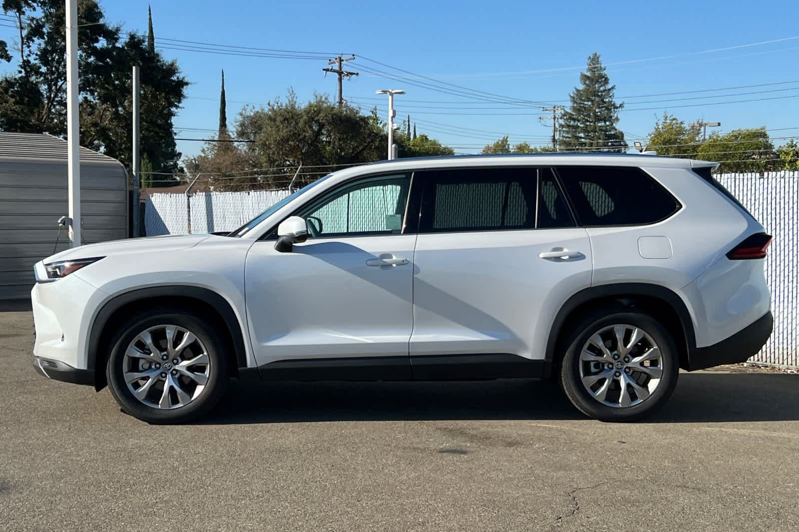 Certified 2026 Toyota Grand Highlander AWD Hybrid image 2