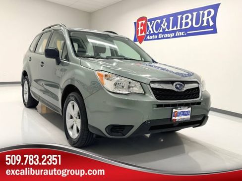 Used 2016 Subaru Forester 2.5i w/ Alloy Wheel Package AWD/4WD image 1