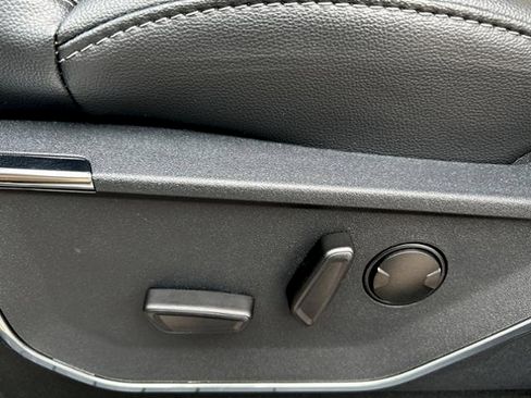 New 2024 Ford F250 Lariat w/ Lariat Ultimate Package image 14