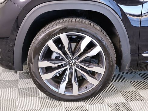 Used 2023 Volkswagen Atlas Cross Sport SEL Premium R-Line image 18