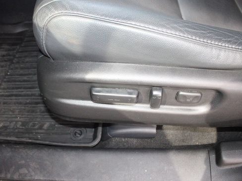 Used 2022 Honda Pilot Touring image 22