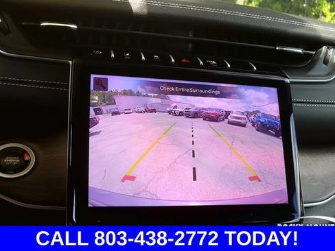 Used 2025 Jeep Grand Cherokee Limited AWD/4WD image 29