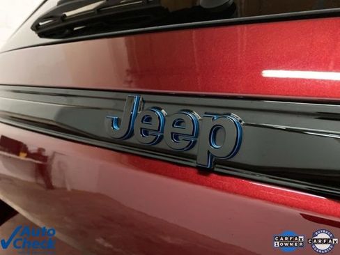 Used 2025 Jeep Grand Cherokee Limited 4xe image 93