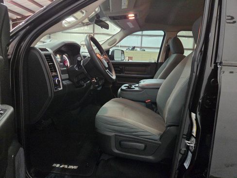 Used 2017 RAM 2500 Tradesman w/ Chrome Appearance Group AWD/4WD image 64