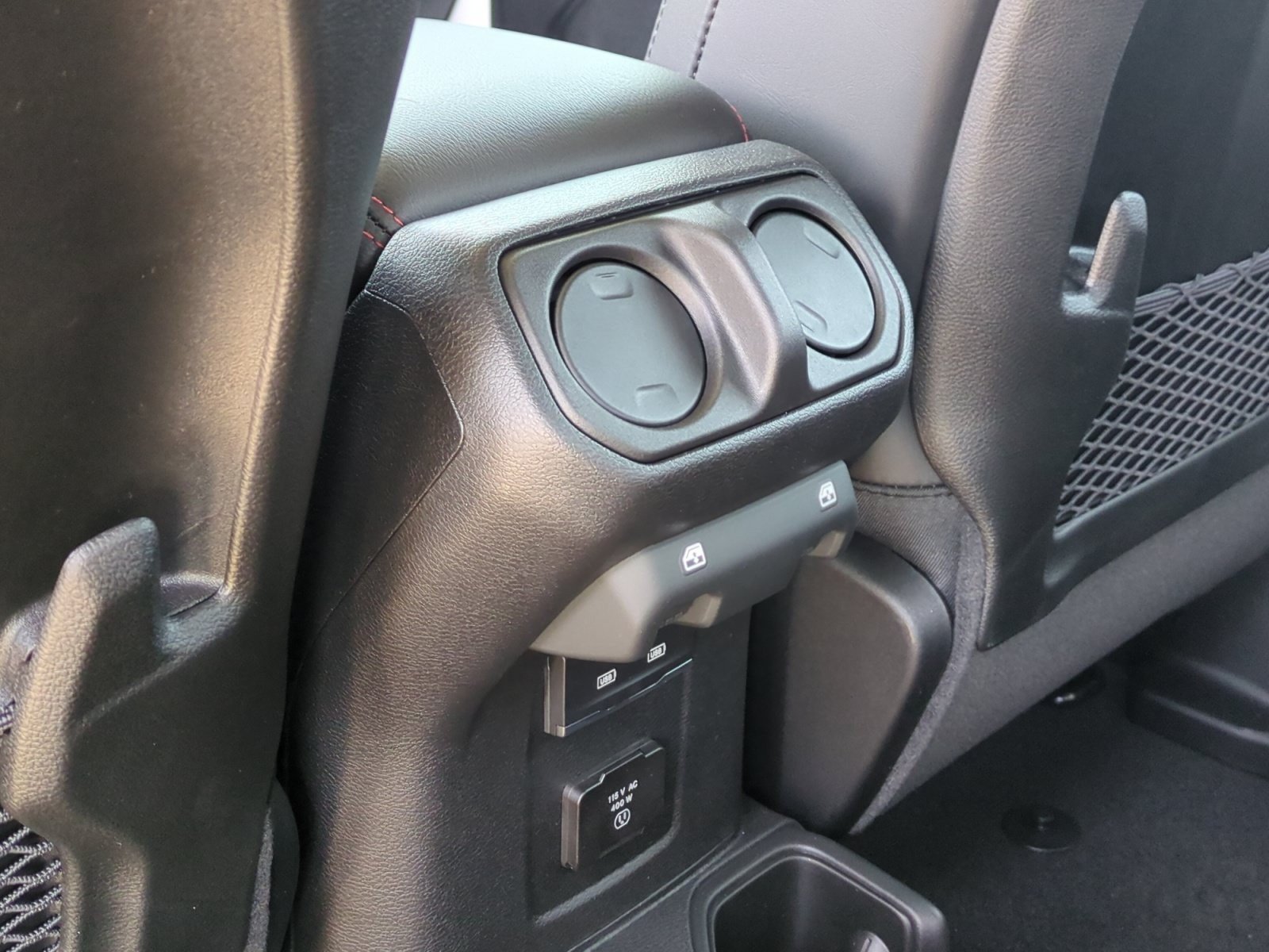 New 2026 Jeep Gladiator Rubicon AWD/4WD image 32