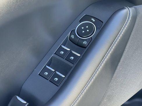 Used 2023 Ford Mustang Mach-E Select RWD image 16