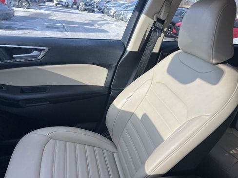 Certified 2024 Ford Edge SEL image 19
